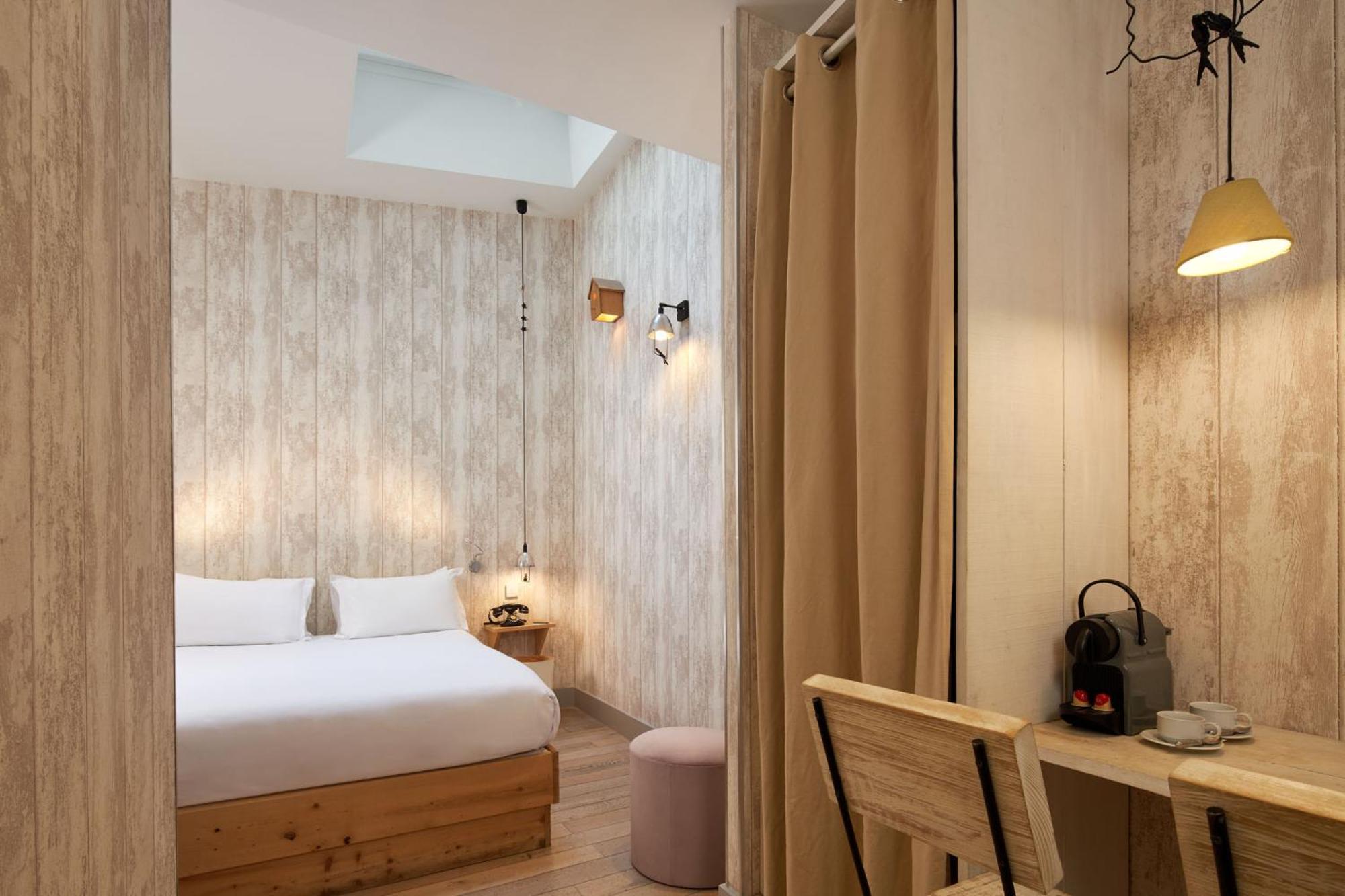 Les Plumes Hotel Paris Bagian luar foto