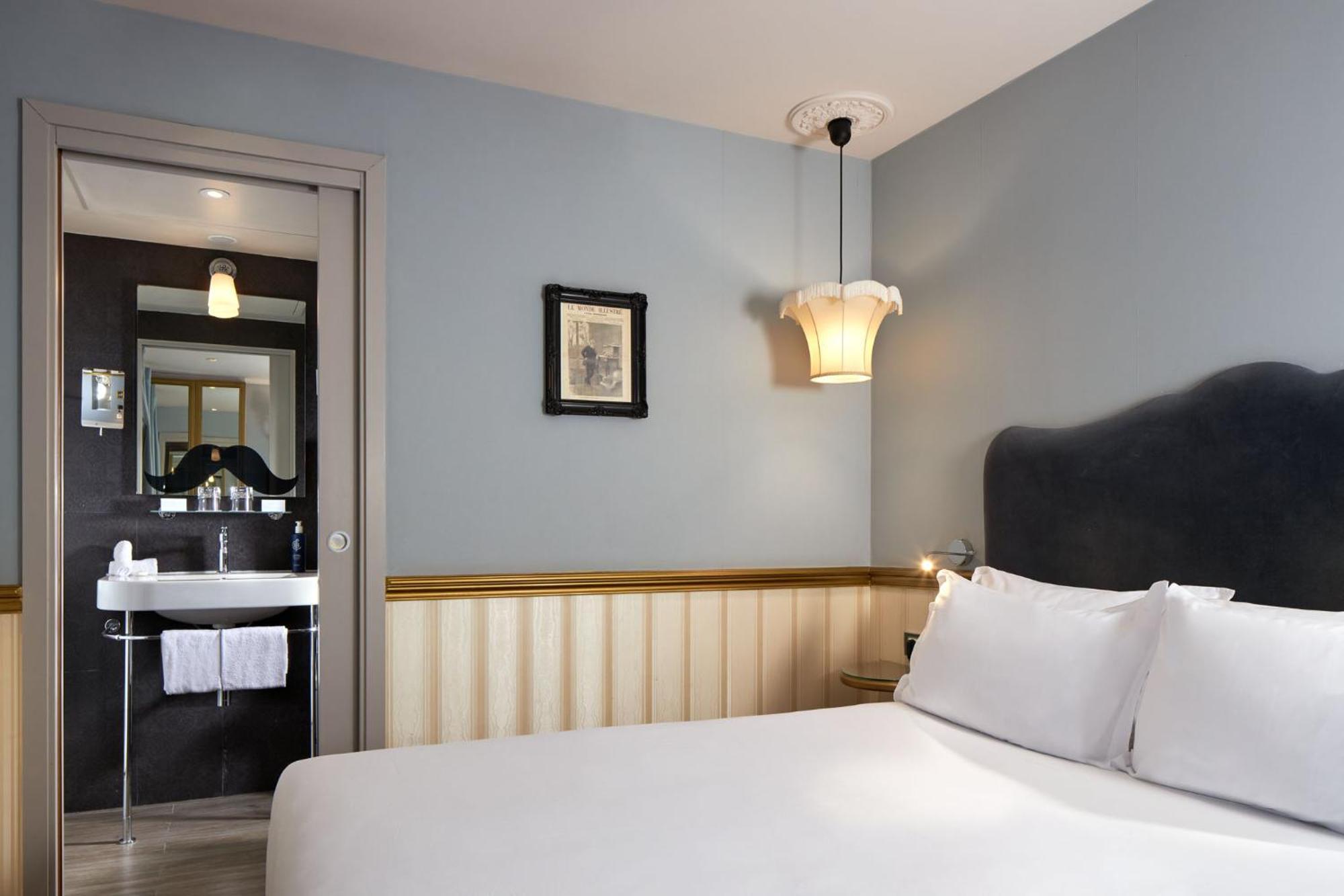 Les Plumes Hotel Paris Bagian luar foto