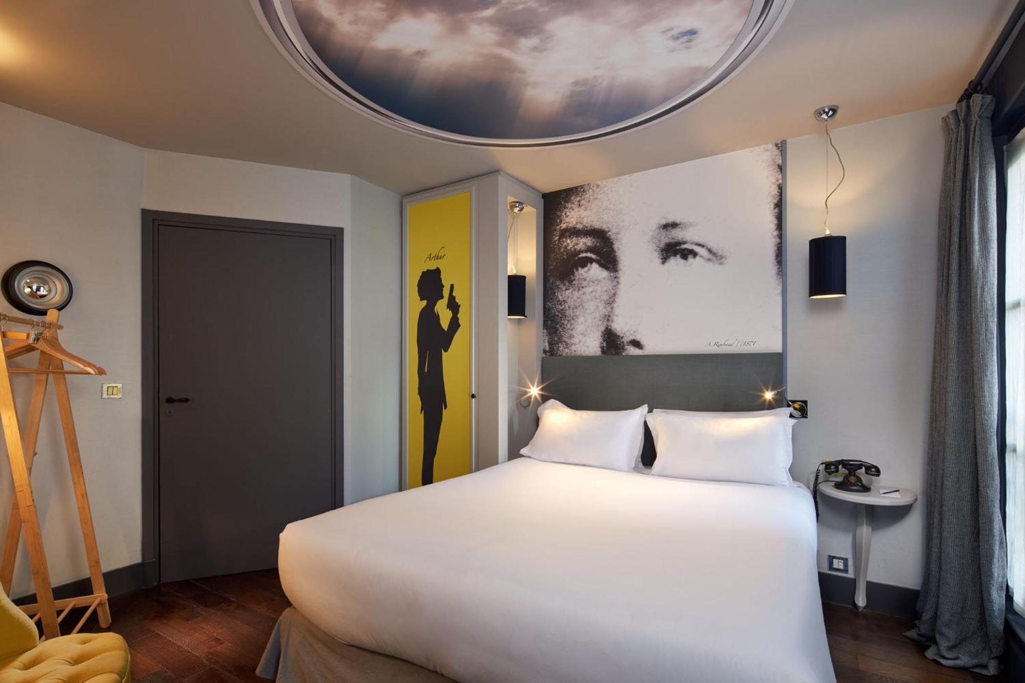 Les Plumes Hotel Paris Bagian luar foto